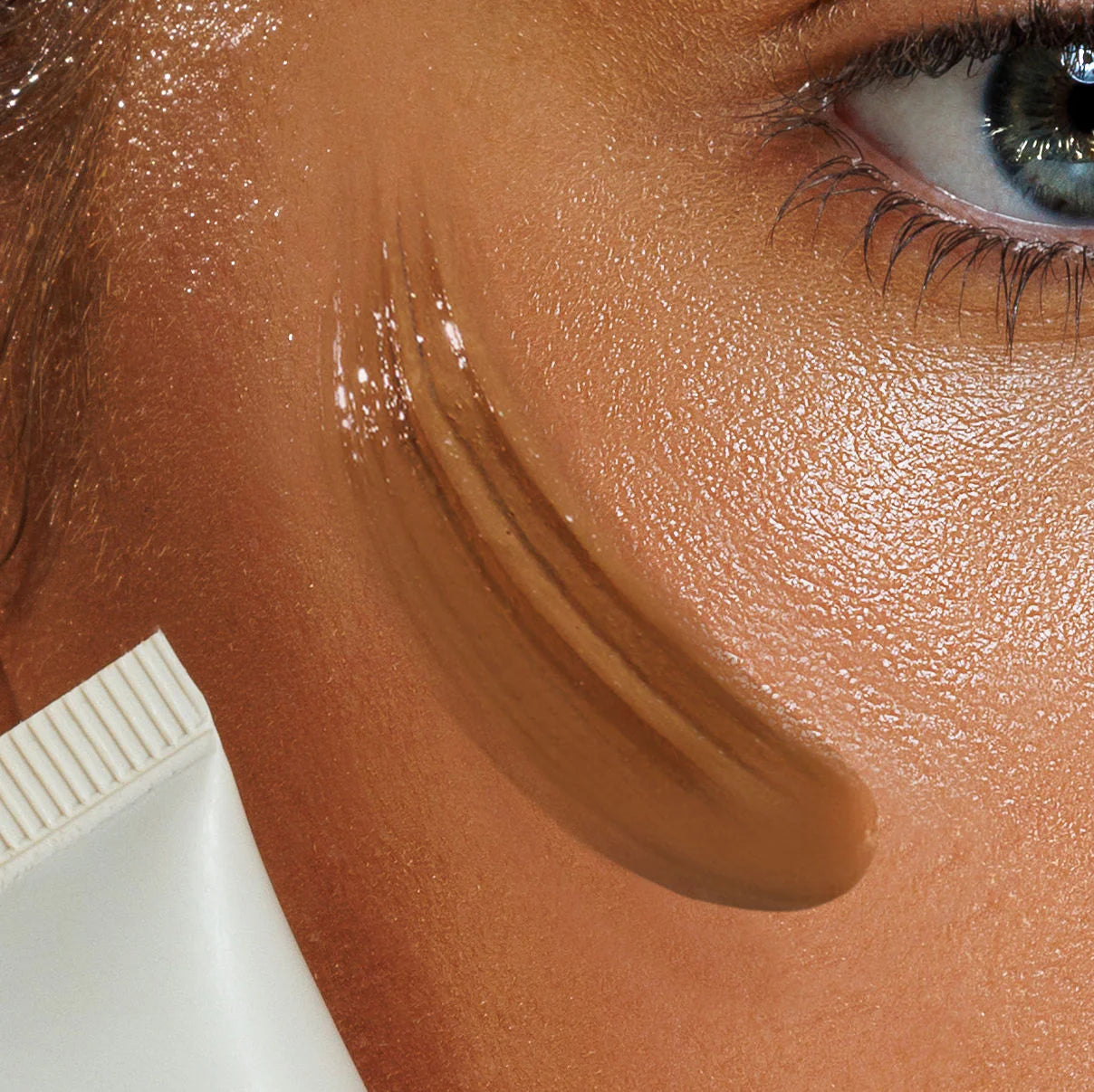 Avocado Zinc Tinted Moisturiser SPF50 - Medium Dark